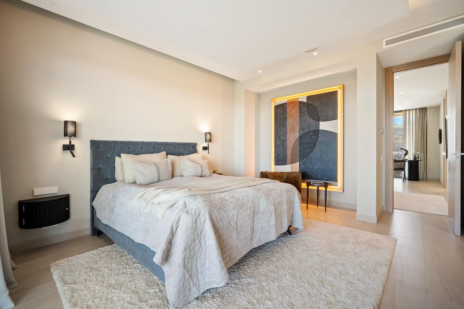 22b1445e4144f868e21b28740463bad2 - 15