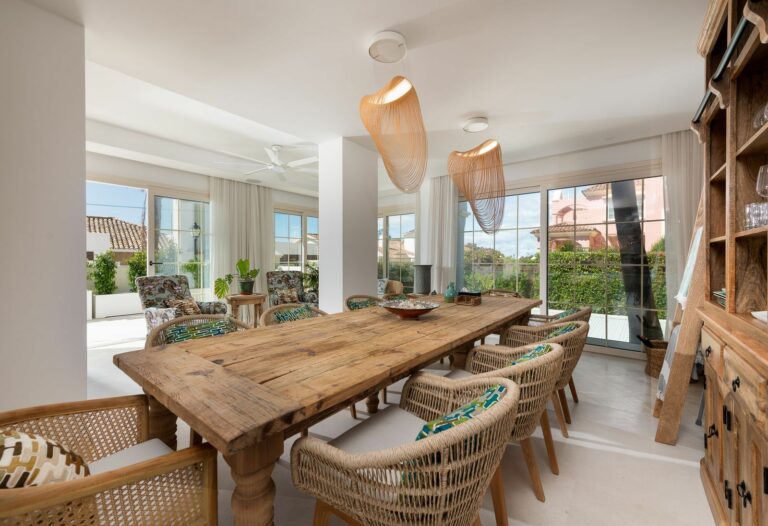 22c5597e15cab74608063ef6a356fa48 - 14