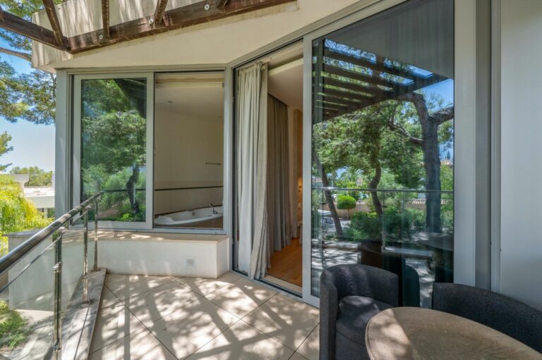 22ef613f86d7339c5fee3d875880120a - 3