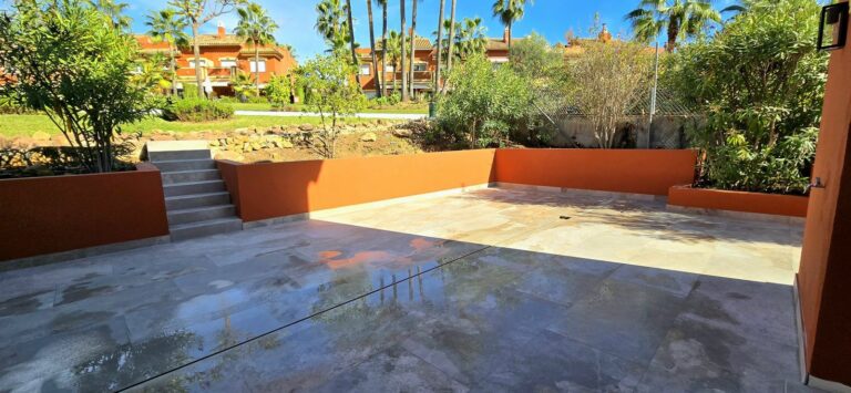 23362416c10f2b5d4ab6dc6e91a62fd6 - 1