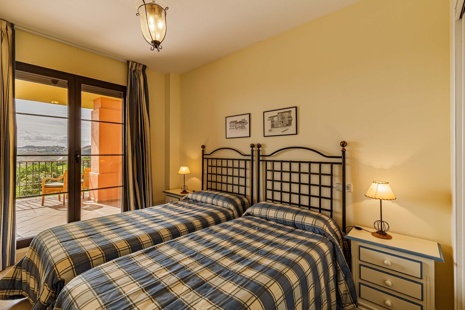 23f599f899a75760e08882d7a1a0b86e - 7