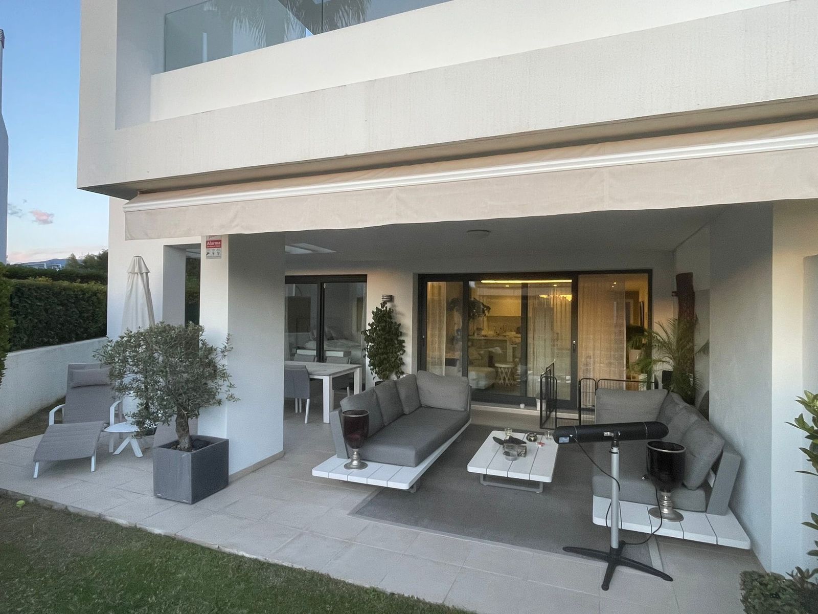 2494952738658ddef515fec1f2592c8e - 2