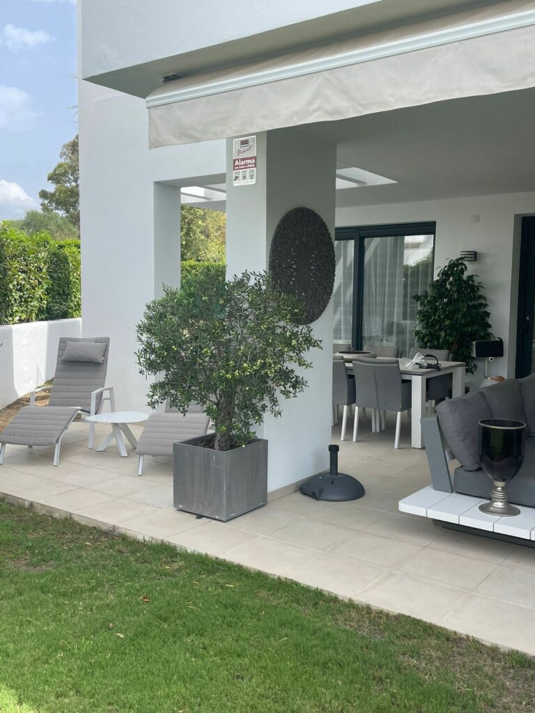 2494952738658ddef515fec1f2592c8e - 4