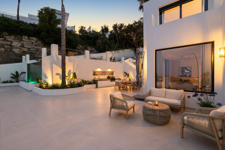 24a32bb69e45030a5401197ac7f49359 - 7