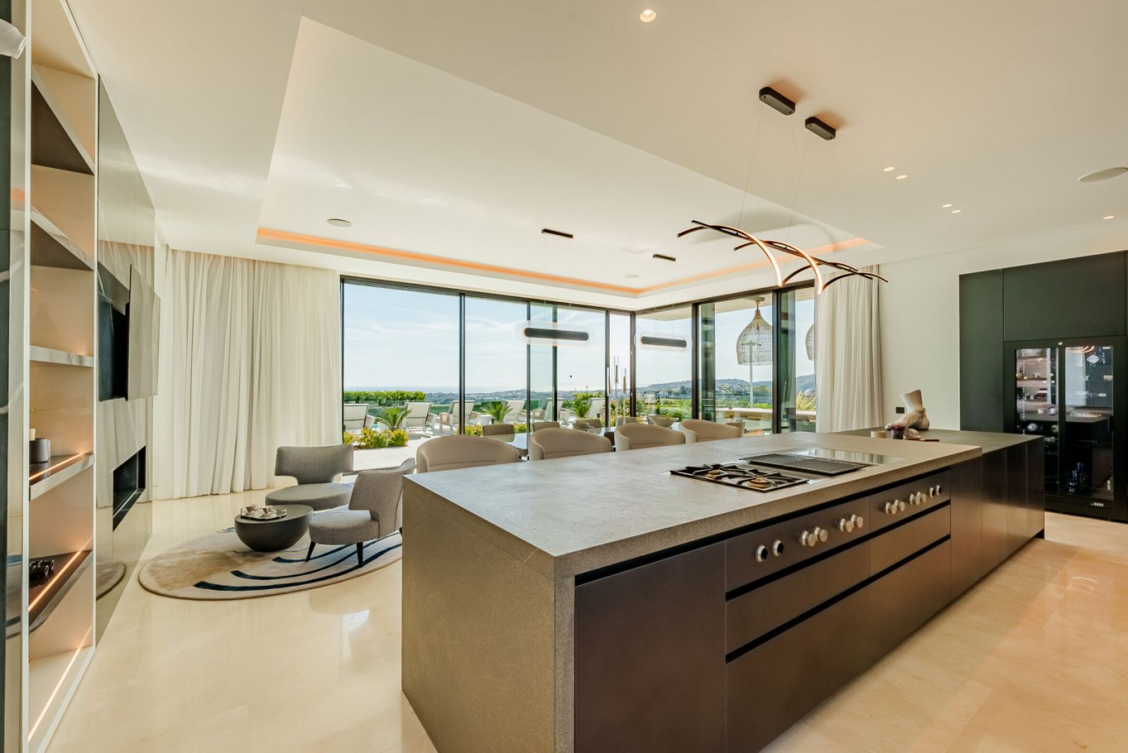 24f8e4a6f41a81d9ddf04e31dbd97bfc - 10