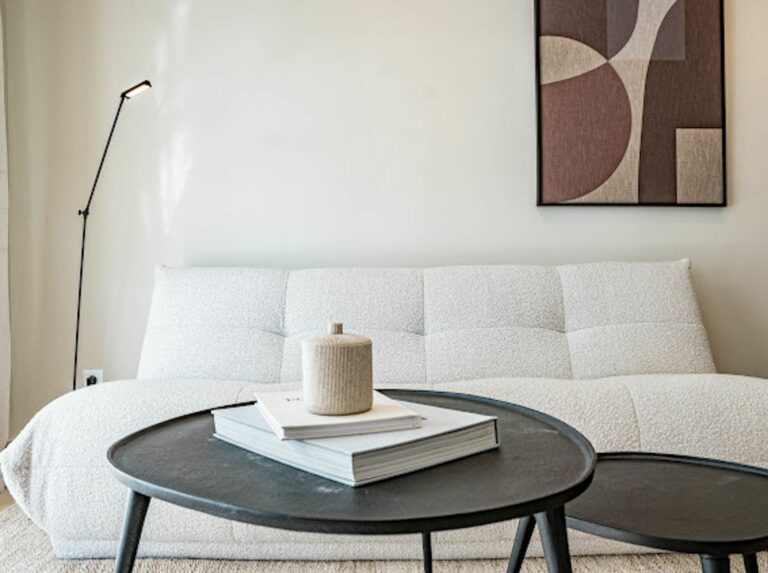 27e3cc0e8677232f0137e4ef464259dc - 14