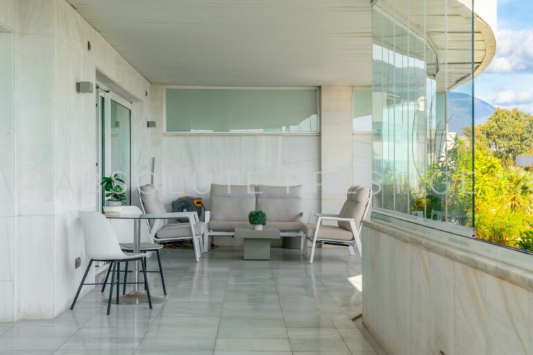 28cbed287ab5d8c95b6b6dce8797fce0 - 4