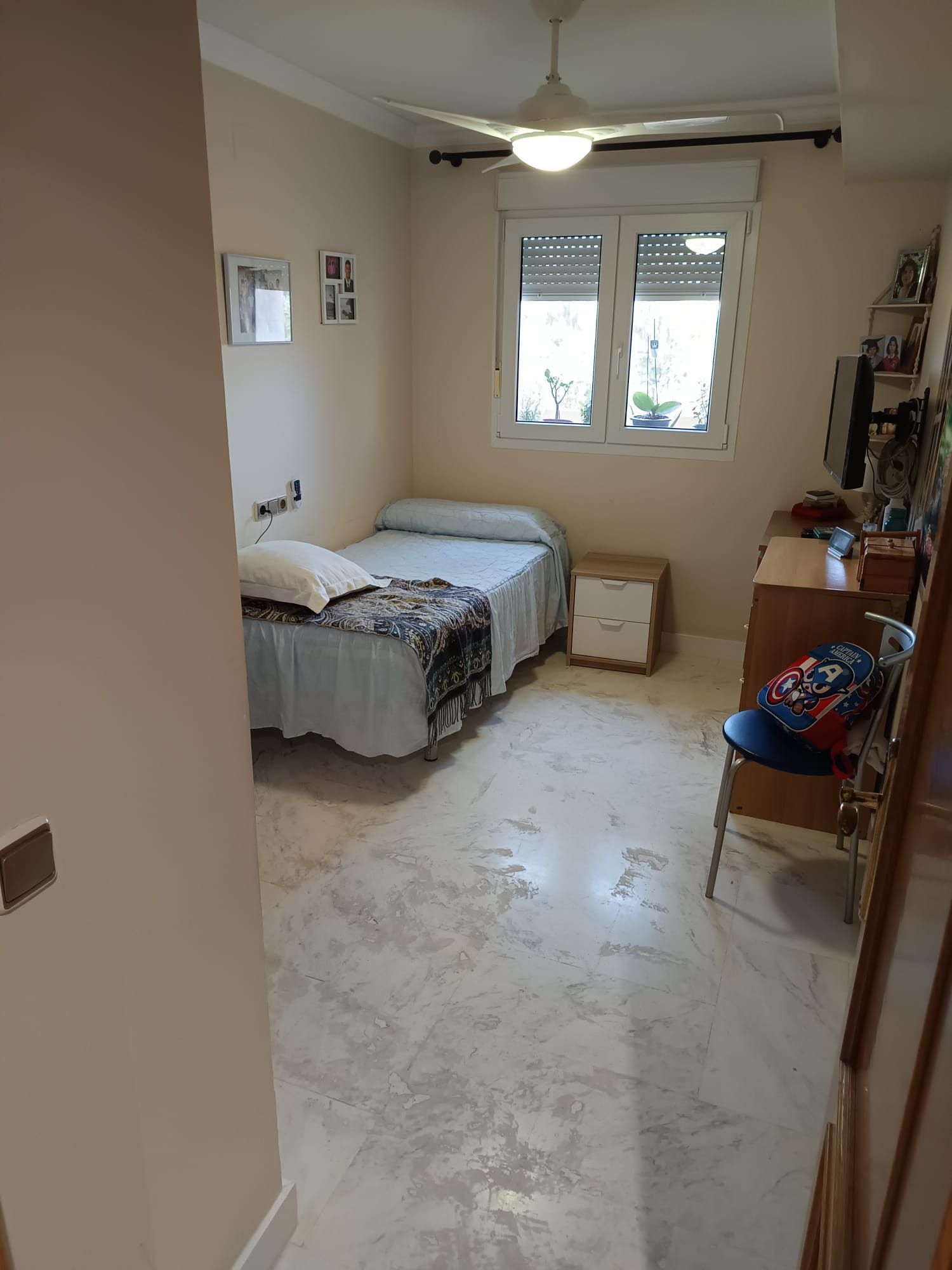 2929a05d00a7435259ee79fbdafa1ef2 - 12