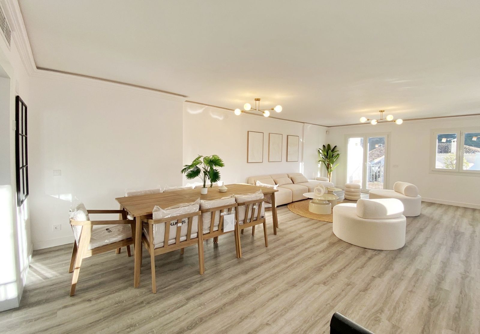 29b6f7ba139f14b8e149bbda86e64a43 - 2