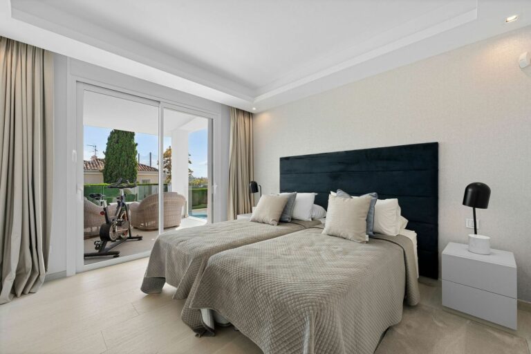 2a83d761baa6d5b1826e6469f548b15c - 13