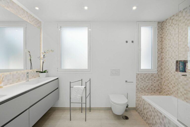 2a83d761baa6d5b1826e6469f548b15c - 14