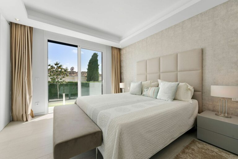 2a83d761baa6d5b1826e6469f548b15c - 16