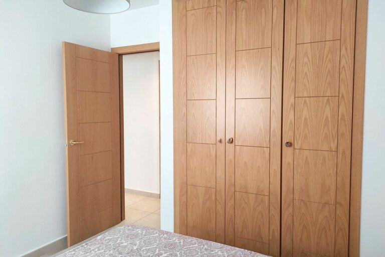 2a92599f1351d7d7667841c1fe68fbe3 - 8