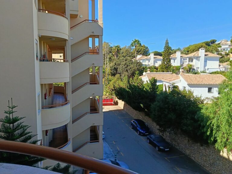 2a9cb2637db43ea64015c375cff16c85 - 15