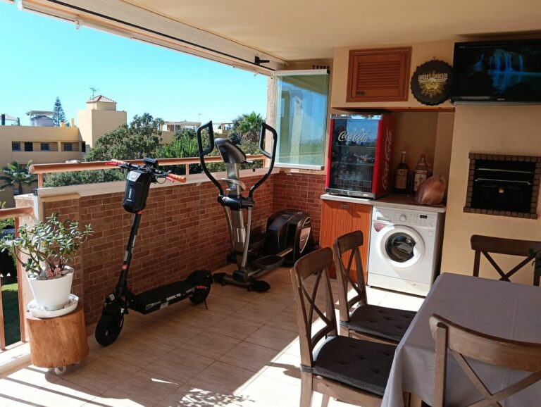 2a9cb2637db43ea64015c375cff16c85 - 3