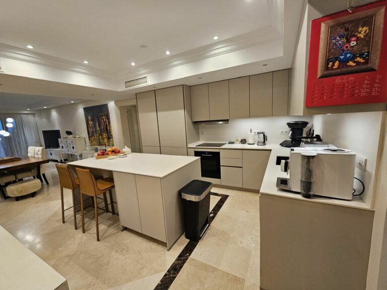 2be92d87b1ac94603c66bbac397d0998 - 3