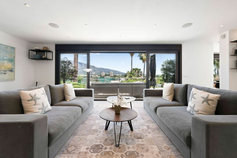 2c0ba4bdf80e970a2778dfc7e057542e - 6