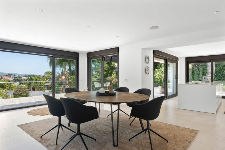 2c0ba4bdf80e970a2778dfc7e057542e - 8