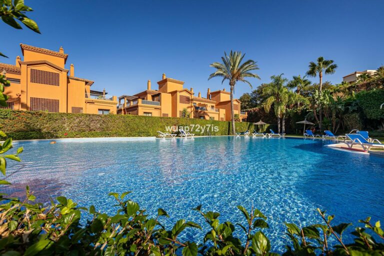 2c5135df2a6b8c0a5da62e771f5ddcc9 - 1