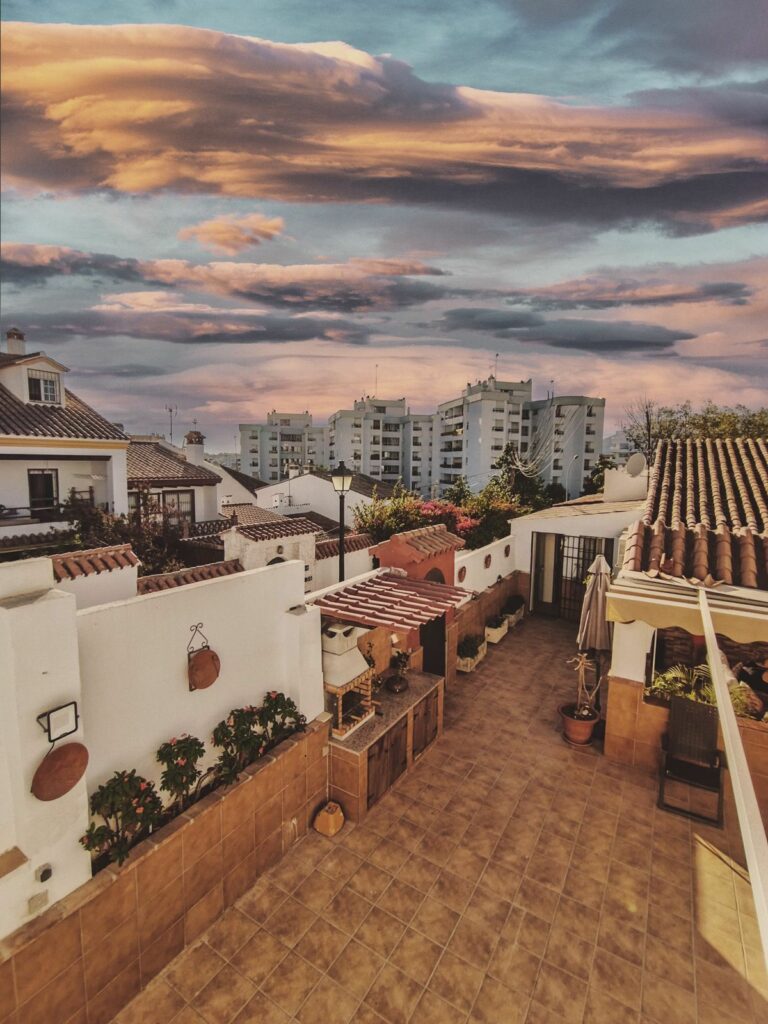 2c81bae9b62466ffd3d178fa67dc7c29 - 1