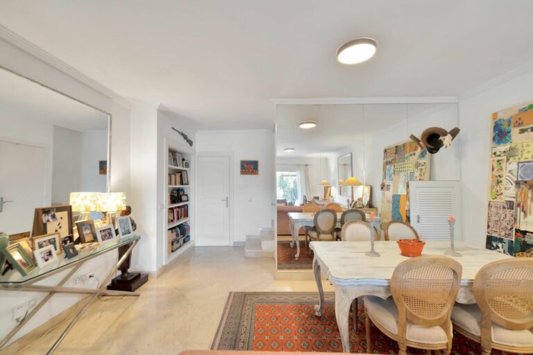 2d3aa501cc79edb8e9116c43a2590eac - 11