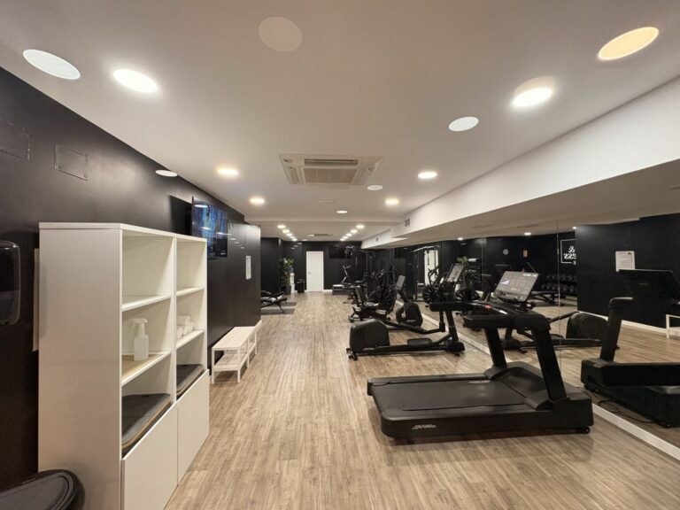 2d411bde77806feffe65d5dd2bd38e86 - 7