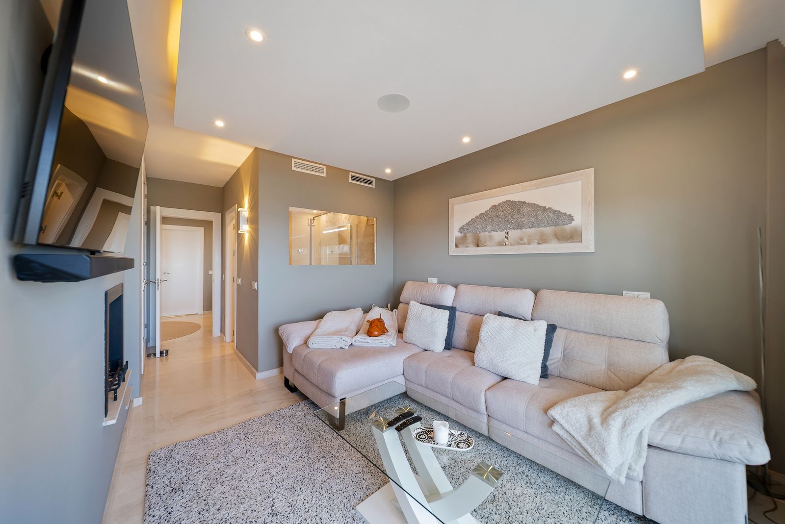 2ec0dc121b83455b5c243712e36e74df - 12