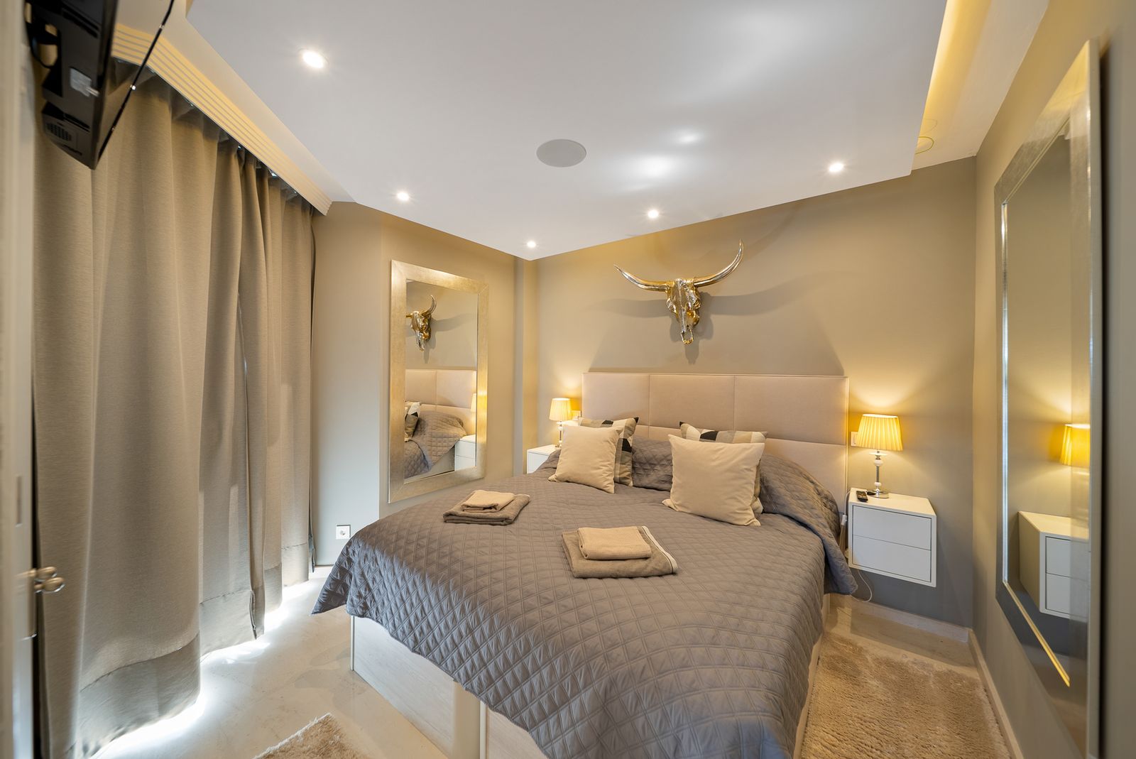 2ec0dc121b83455b5c243712e36e74df - 15