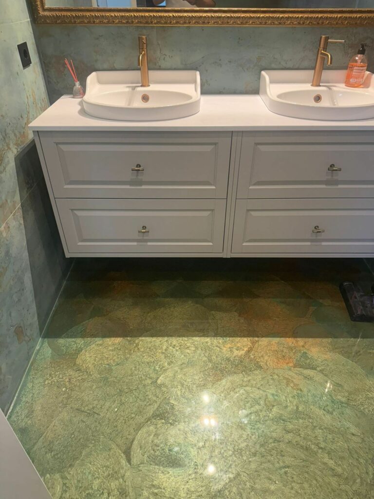 303a613f011c4505f7f0495bc182b3ae - 11