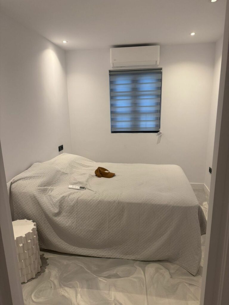 303a613f011c4505f7f0495bc182b3ae - 12