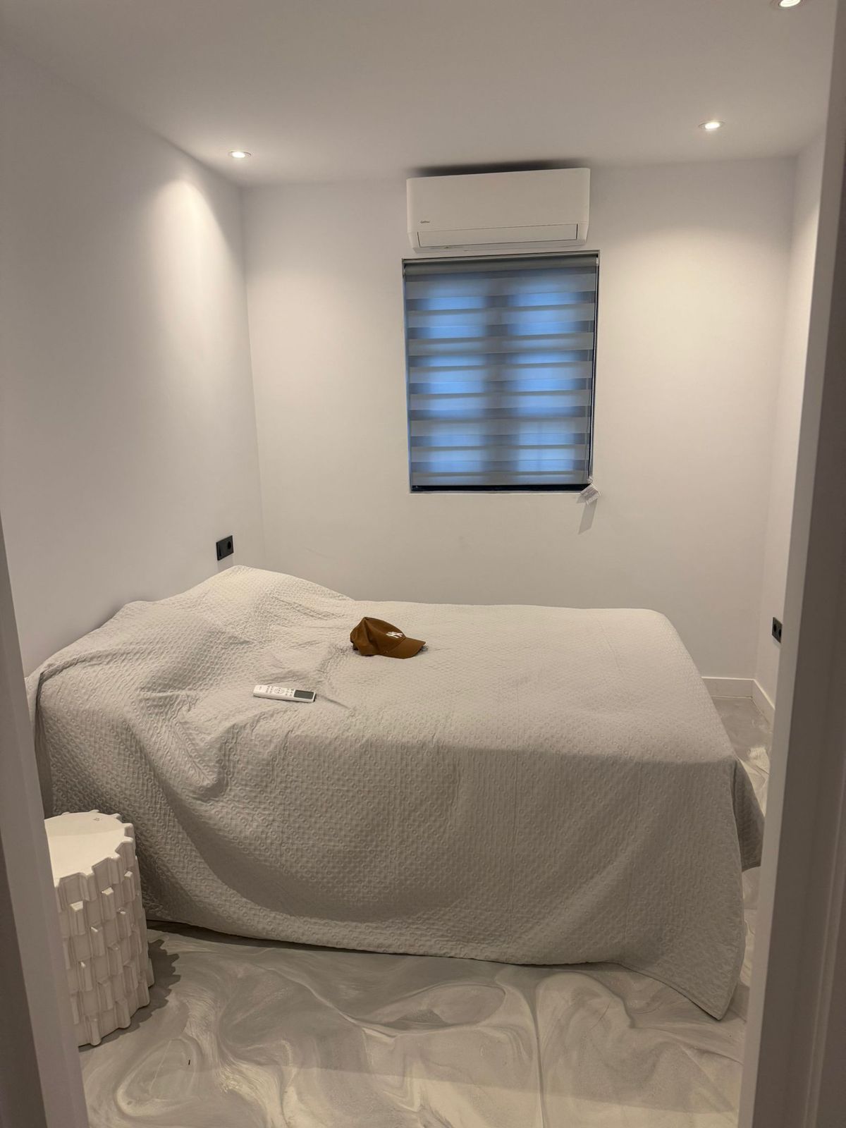 303a613f011c4505f7f0495bc182b3ae - 12