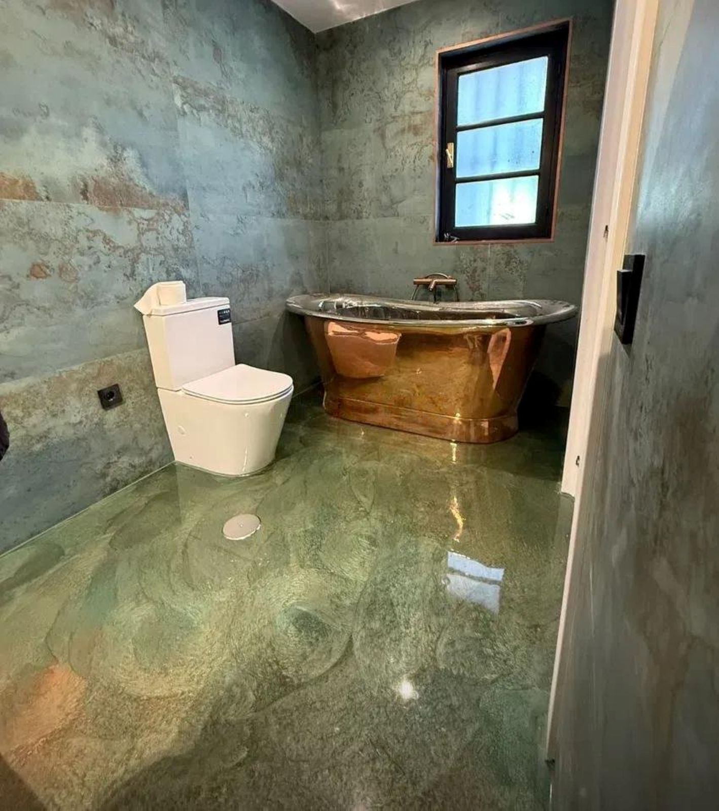 303a613f011c4505f7f0495bc182b3ae - 9