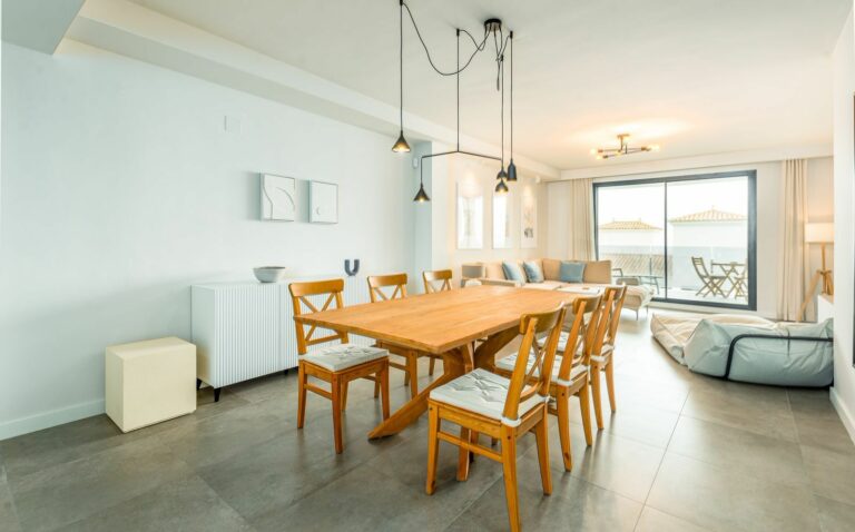 308cf77a4fdd2623ce4ea3c4c574d080 - 12