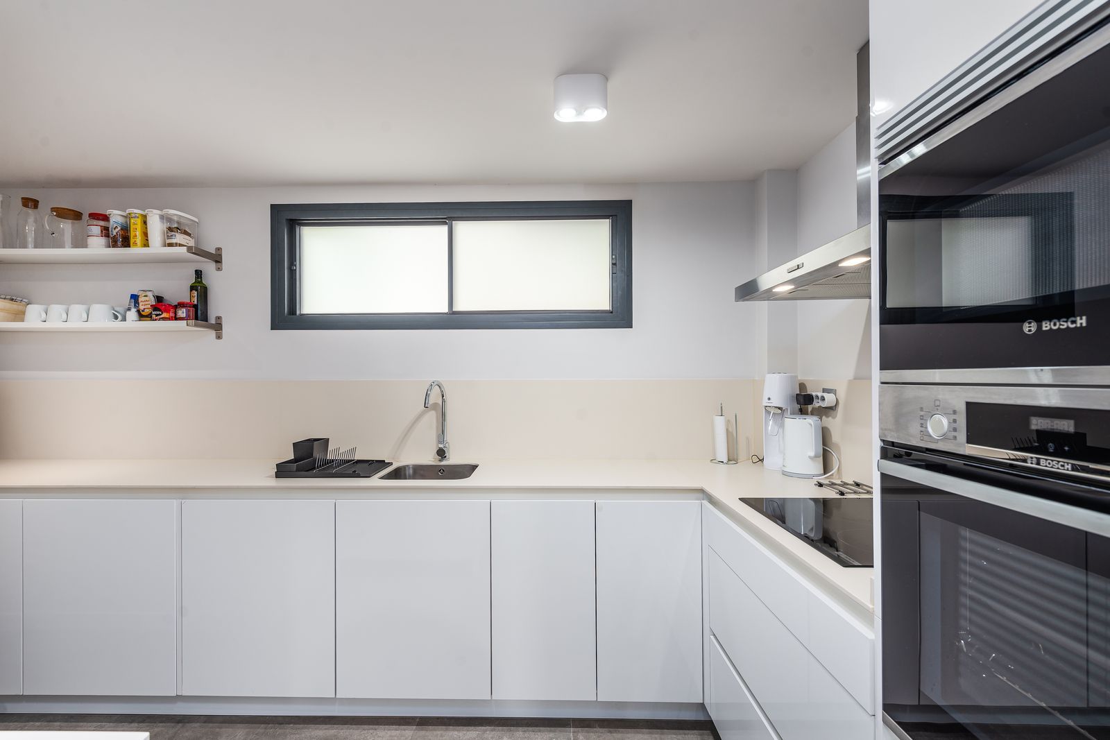 308cf77a4fdd2623ce4ea3c4c574d080 - 16