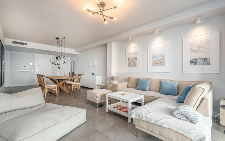 308cf77a4fdd2623ce4ea3c4c574d080 - 7