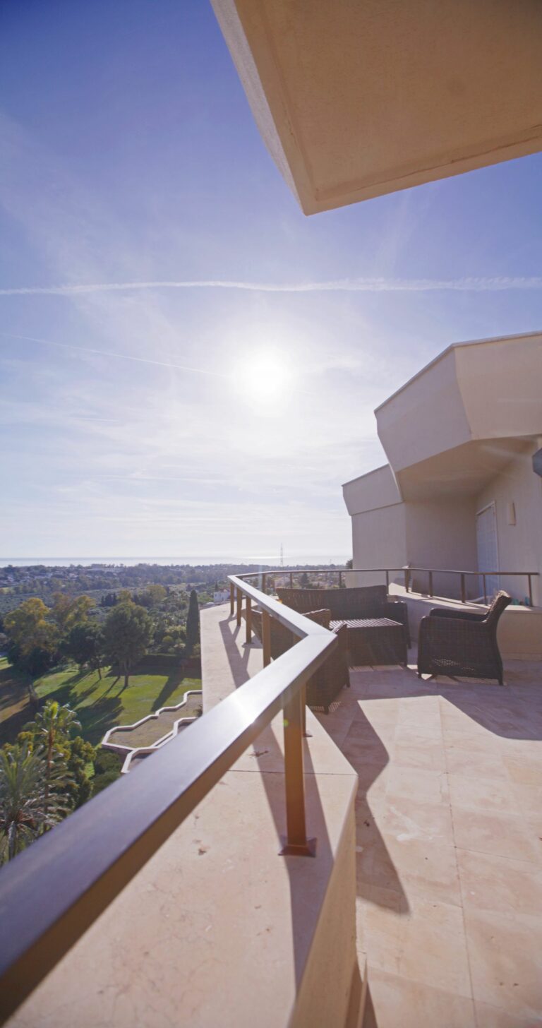 3090a00bf475f89489aa869502bed81d - 13