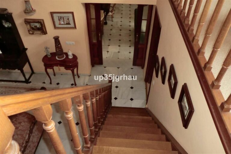 30a5217c62b7bcac26c6ea42575f3e95 - 11