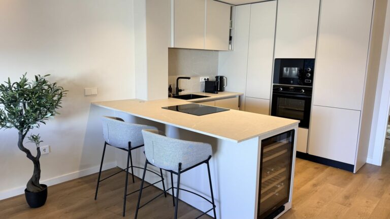 30d05b8536bd3e0eb07e707628cc950c - 11