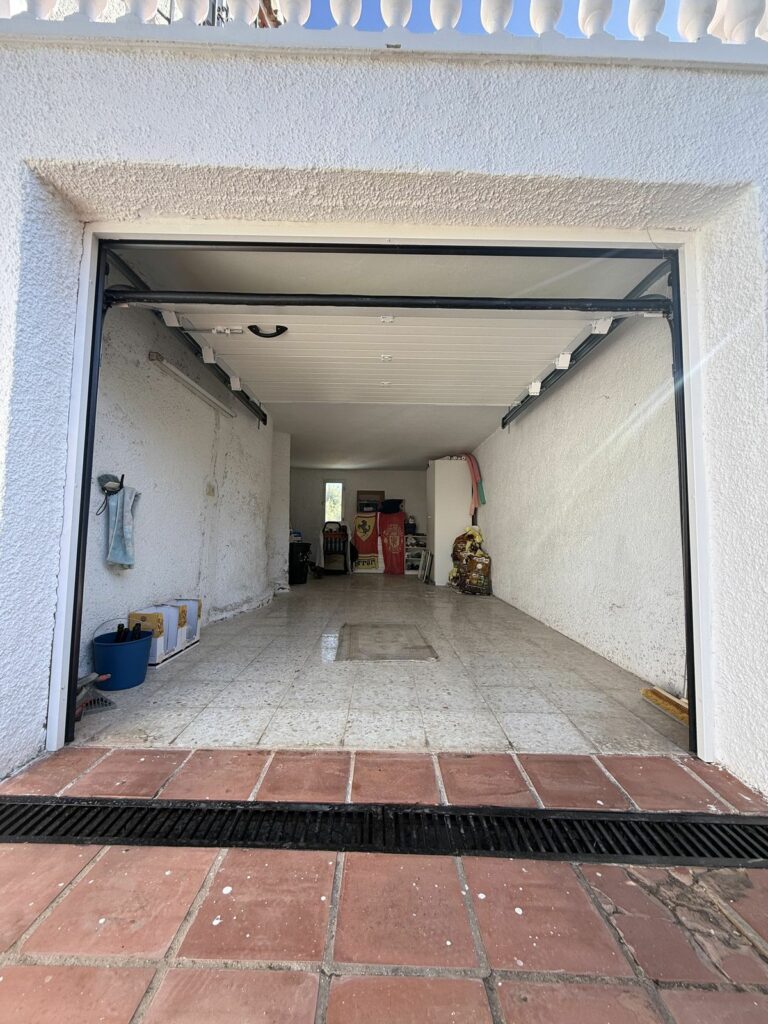 3130580224c363ca1aa44e8793010ff8 - 11