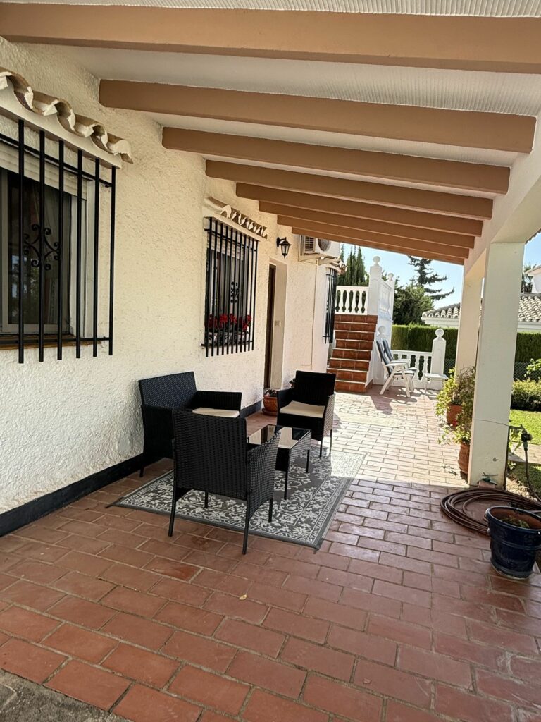 3130580224c363ca1aa44e8793010ff8 - 16