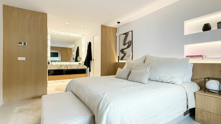 313c1d34d059acb0a8aa96cbd85313ed - 11