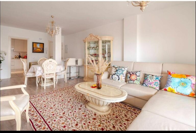 31cf18c8cfce3b5181f195b501a87dac - 1