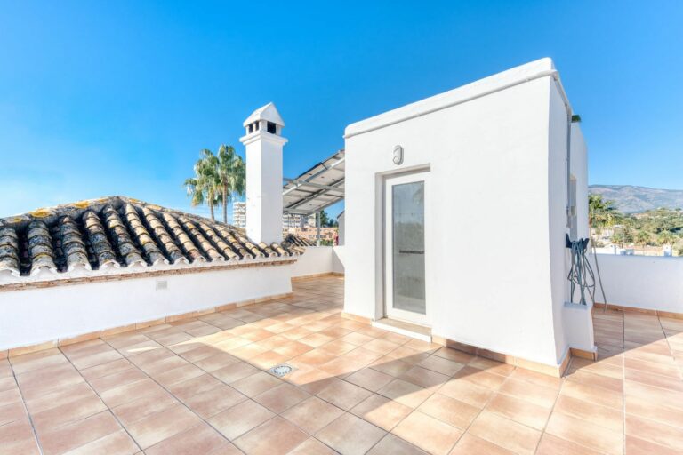 323cb29678ac05fef5596c99b46b1930 - 6