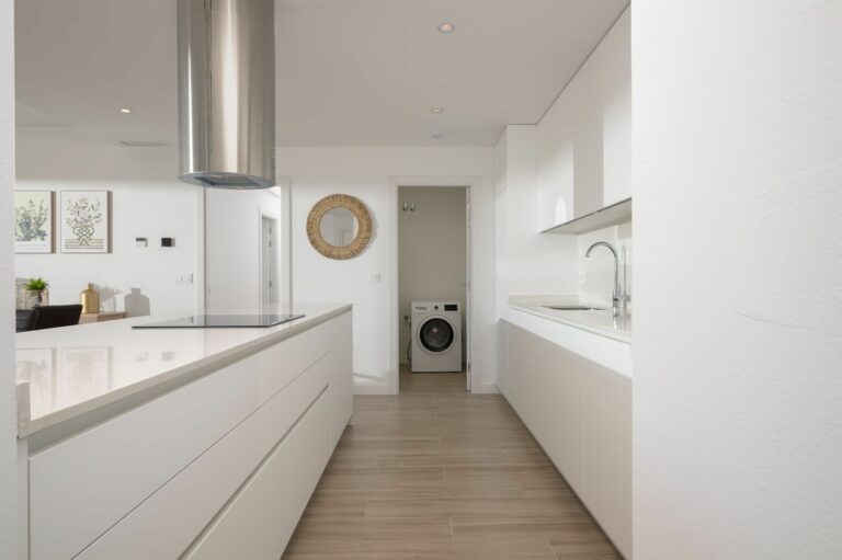 332c22dc37420477223f14905d4ef0af - 11