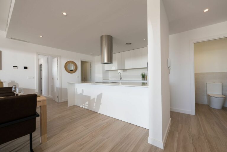 332c22dc37420477223f14905d4ef0af - 12