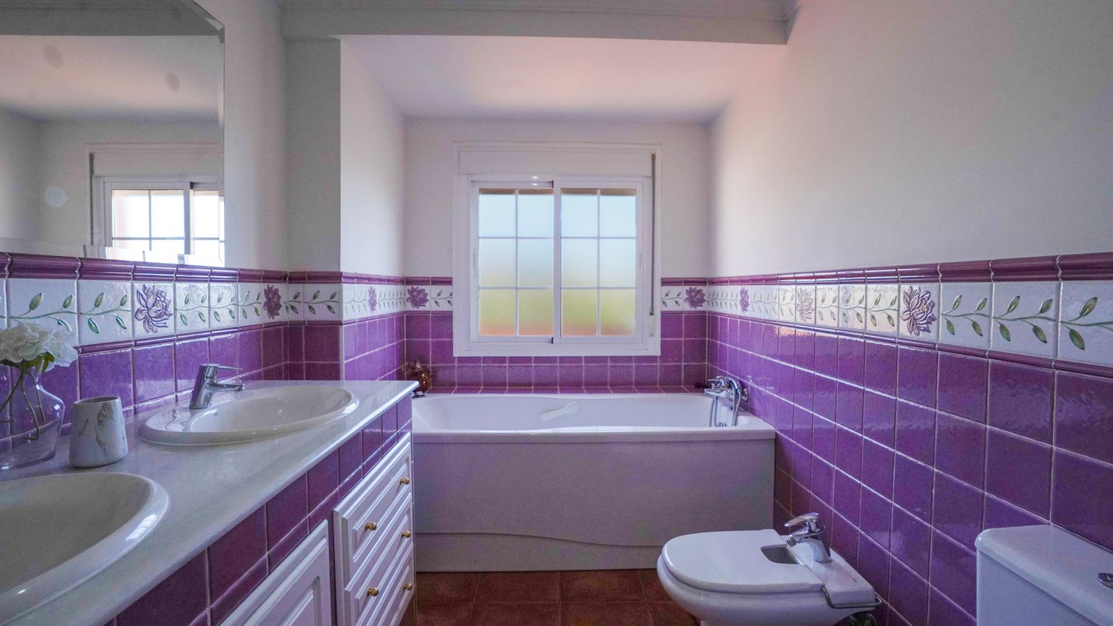 34911dcb077f5e42d8dbb586b351d530 - 11