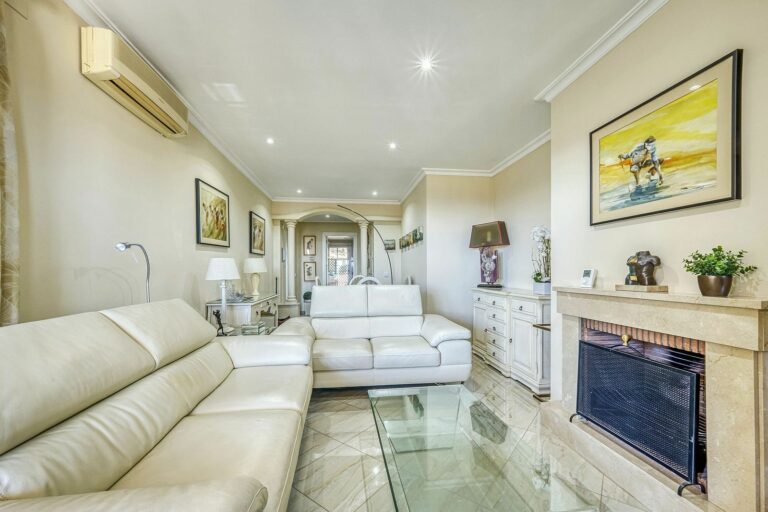 349410a907d4ca1f1da4cca26f05ae94 - 11