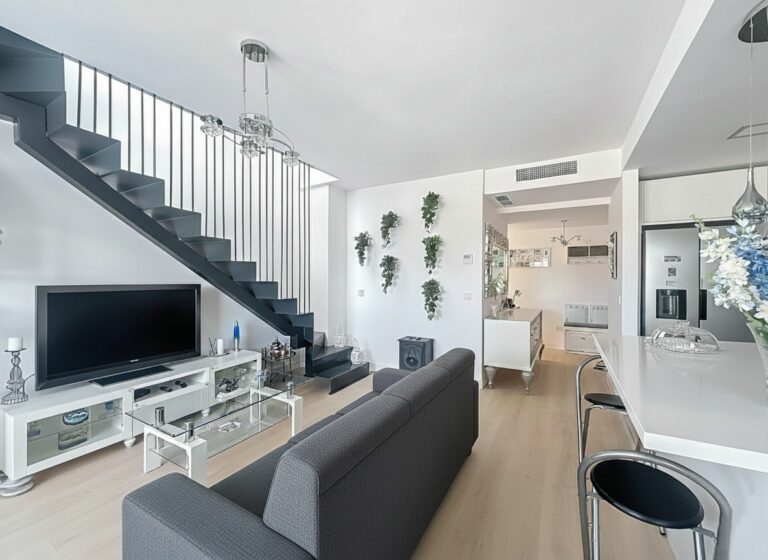 34b570cb2ca5ed3acb93db6d4c018ff8 - 10