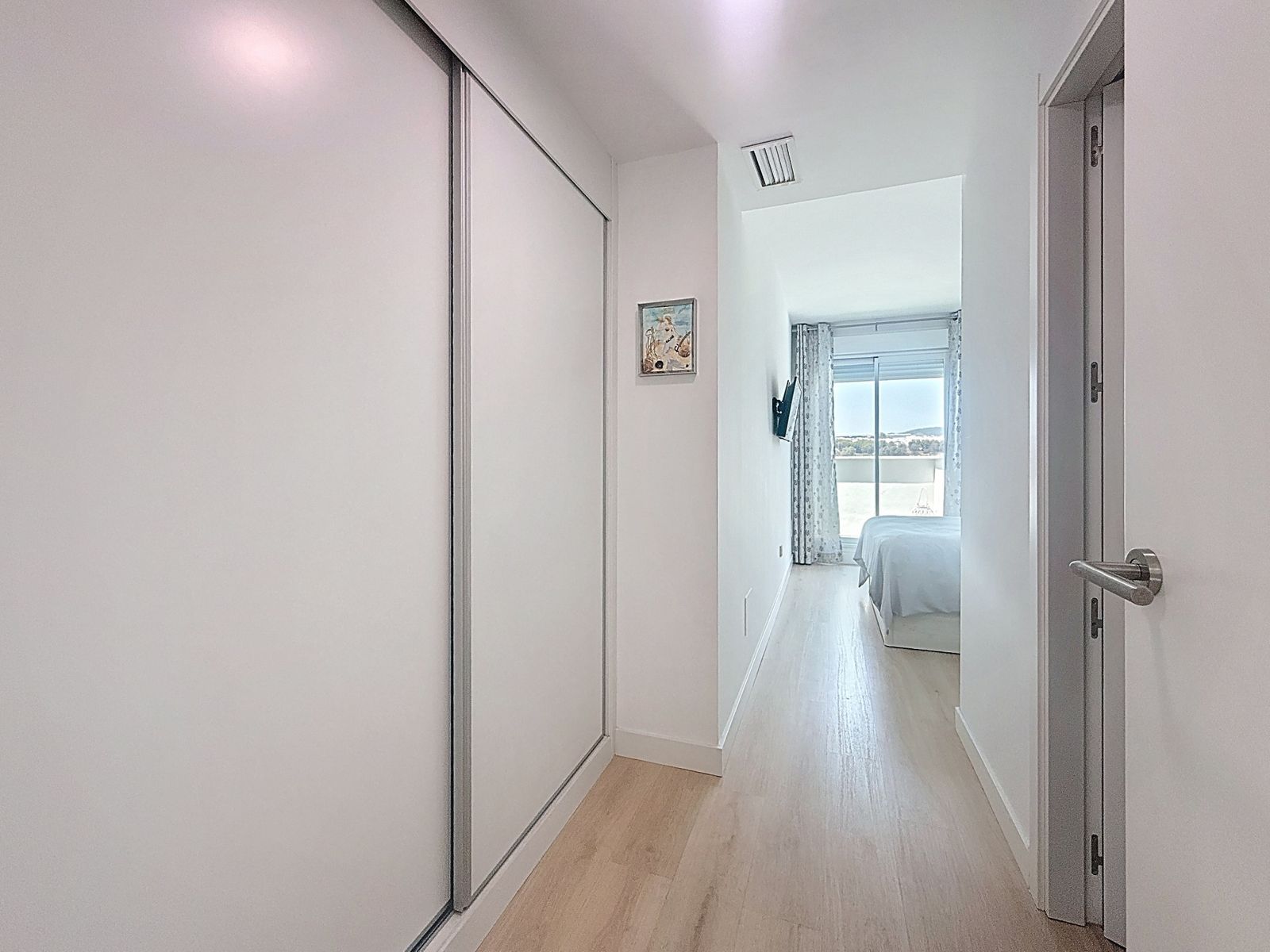 34b570cb2ca5ed3acb93db6d4c018ff8 - 16