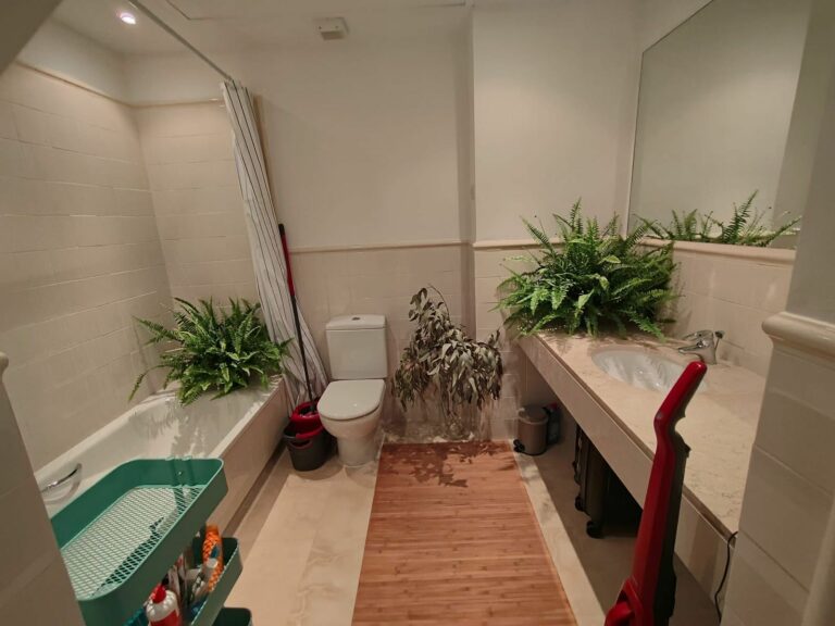 34e4687297660d8ed83c462194c46db9 - 7